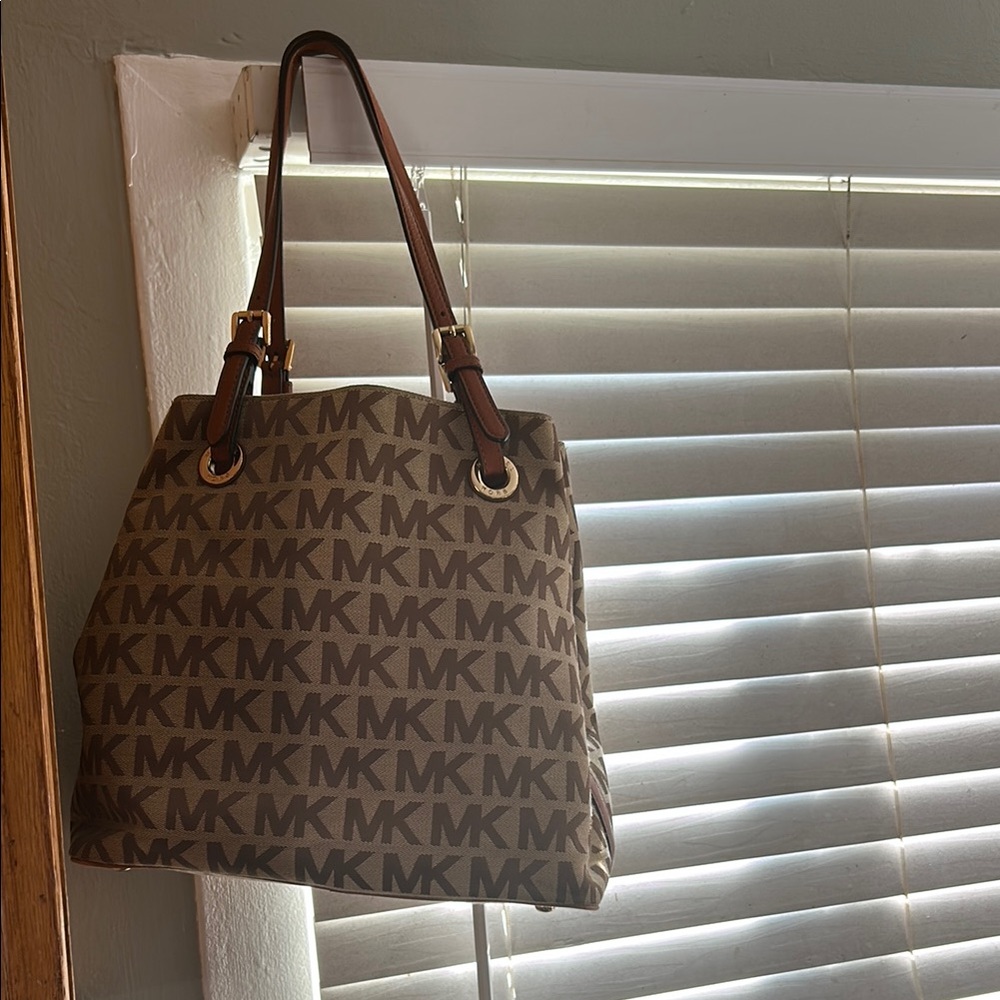 Michael Kors Signature Brown Tote